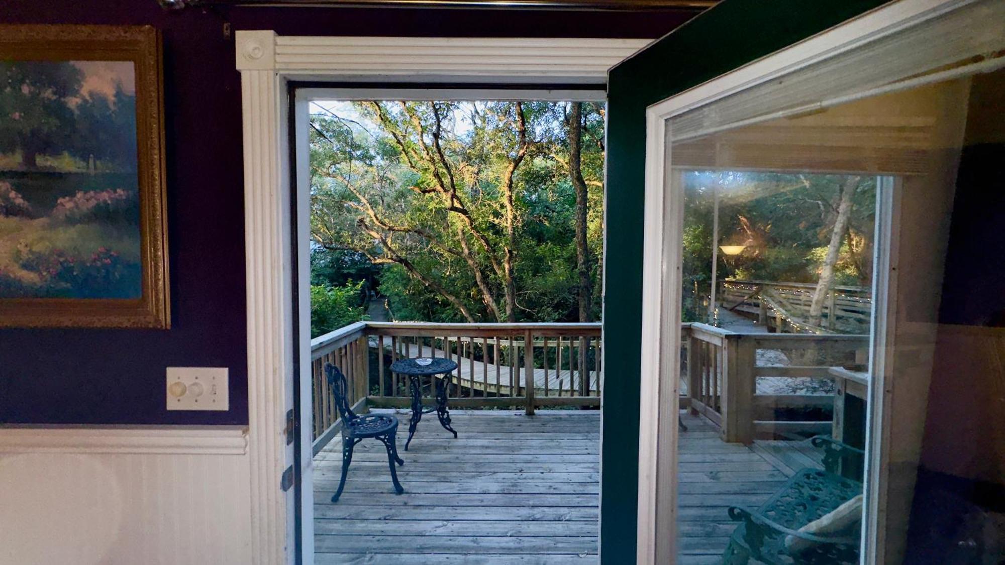Bed And Breakfast On White Rock Creek Уэйко Экстерьер фото