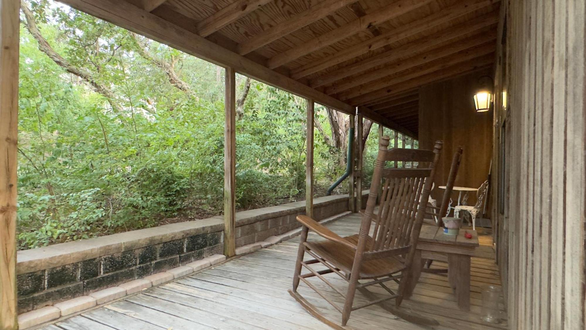 Bed And Breakfast On White Rock Creek Уэйко Экстерьер фото